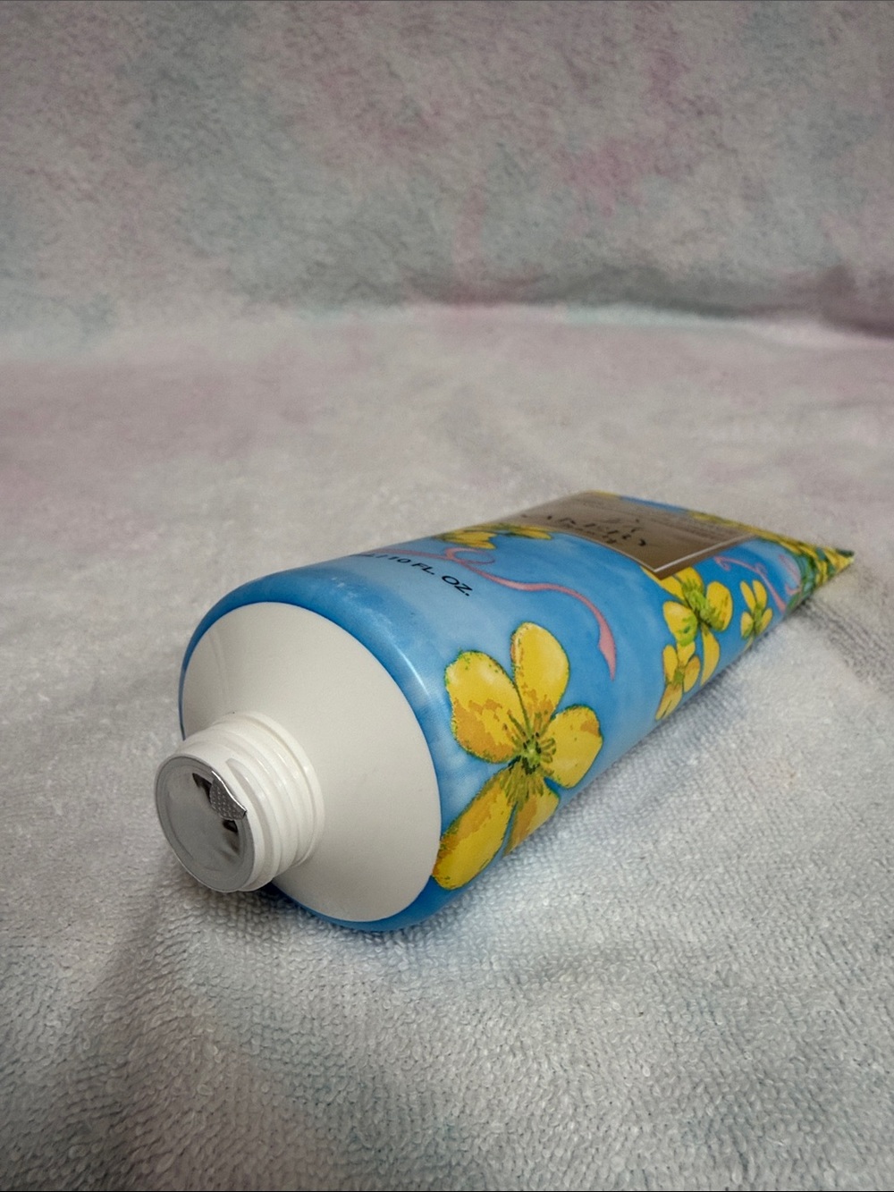 Nakery Beauty SkinToning Body Butter - Sunshine Bouquet (Blue & Yellow) - Picture 4 of 4